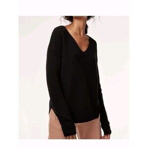 Wilfred Free Italian yarn wool v neck black sweater S Minimalist
